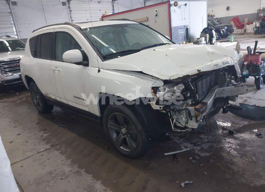 2016 Jeep Compass HIGH ALTITUDE EDITION (VIN 1C4NJDEB6GD733760) main photo