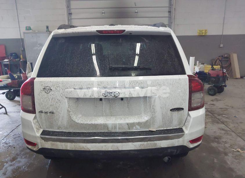 Photo 17 of 2016 Jeep Compass HIGH ALTITUDE EDITION (VIN 1C4NJDEB6GD733760)