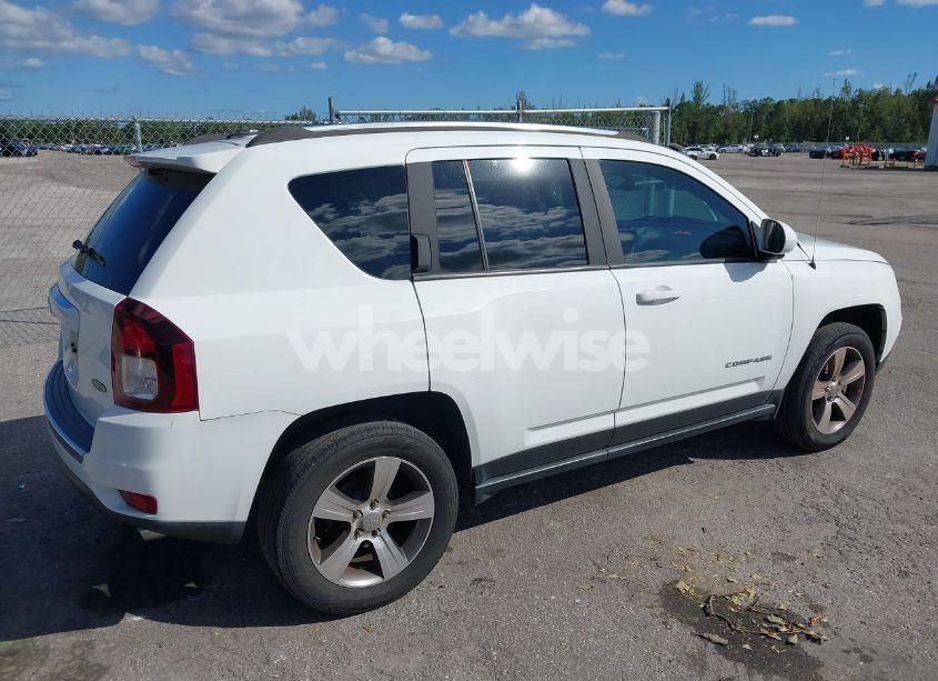 Photo 4 of 2016 Jeep Compass HIGH ALTITUDE EDITION (VIN 1C4NJDEB6GD789567)