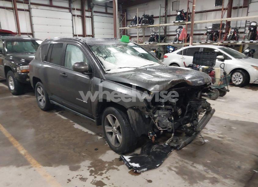 2017 Jeep Compass HIGH ALTITUDE 4X4 (VIN 1C4NJDEB6HD192808) main photo