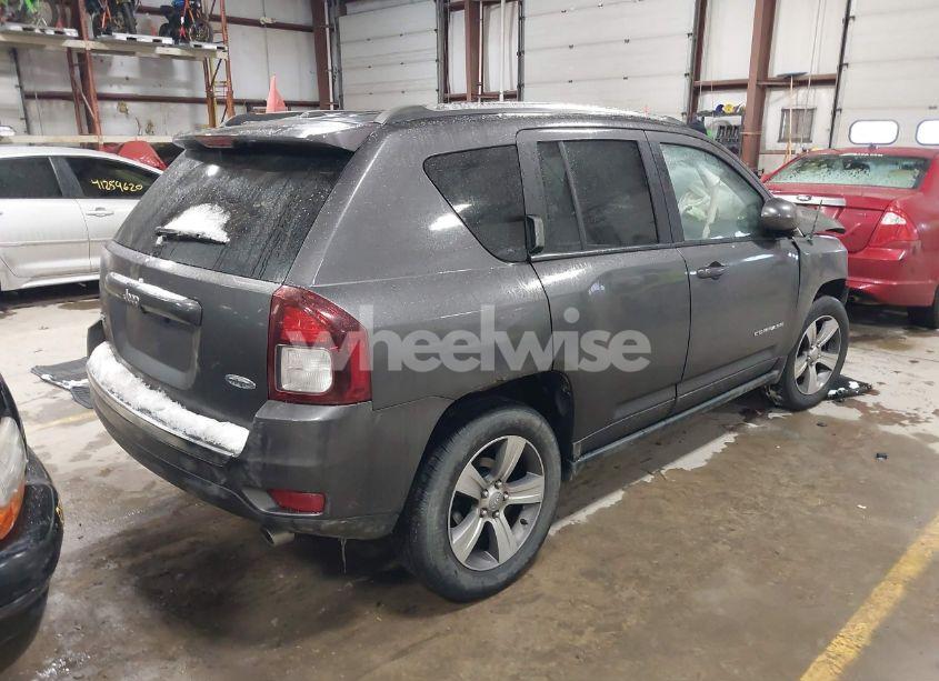 Photo 4 of 2017 Jeep Compass HIGH ALTITUDE 4X4 (VIN 1C4NJDEB6HD192808)