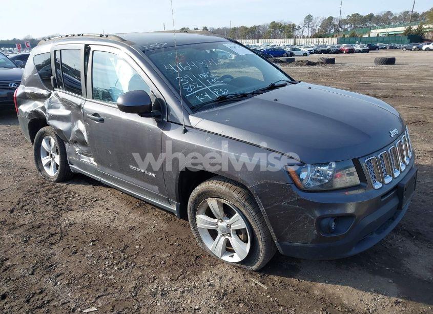 2017 Jeep Compass LATITUDE 4X4 (VIN 1C4NJDEB6HD210255) main photo