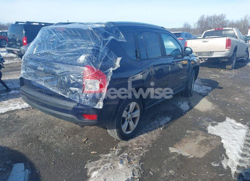 Photo 4 of 2012 Jeep Compass LATITUDE (VIN 1C4NJDEB7CD661946)