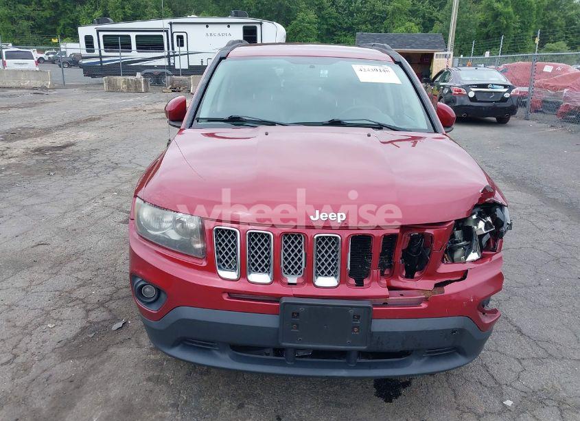 Photo 6 of 2014 Jeep Compass LATITUDE (VIN 1C4NJDEB7ED621417)