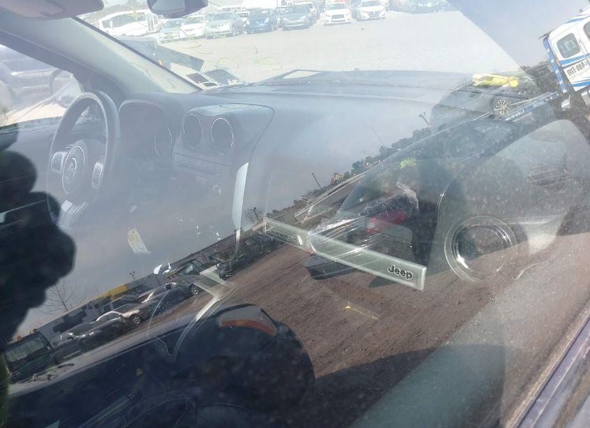 Photo 5 of 2015 Jeep Compass LATITUDE (VIN 1C4NJDEB7FD176095)