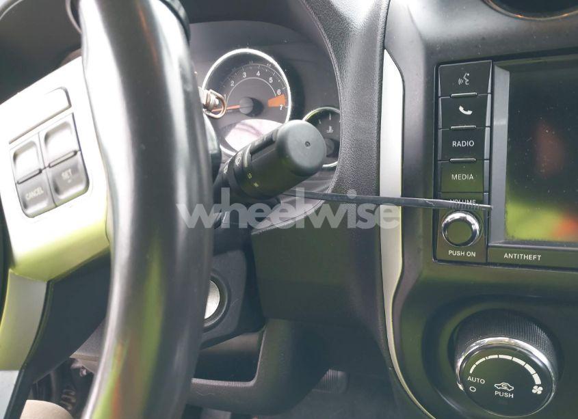 Photo 11 of 2017 Jeep Compass HIGH ALTITUDE 4X4 (VIN 1C4NJDEB7HD108883)