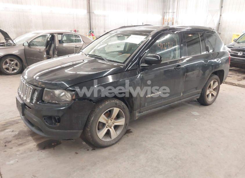 Photo 2 of 2017 Jeep Compass HIGH ALTITUDE 4X4 (VIN 1C4NJDEB7HD153516)