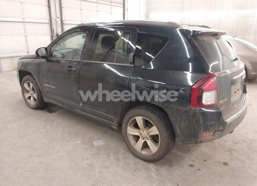 Photo 3 of 2017 Jeep Compass HIGH ALTITUDE 4X4 (VIN 1C4NJDEB7HD153516)