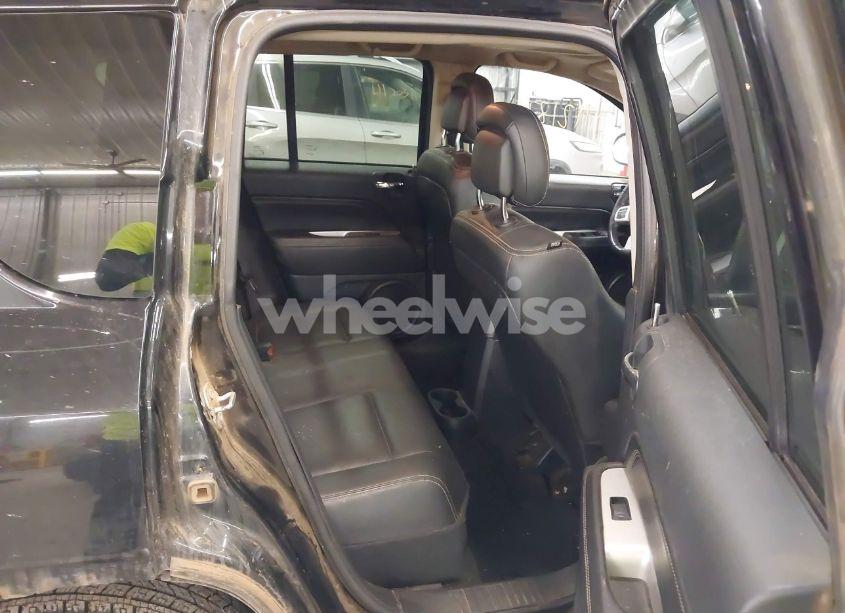 Photo 8 of 2017 Jeep Compass HIGH ALTITUDE 4X4 (VIN 1C4NJDEB7HD153516)