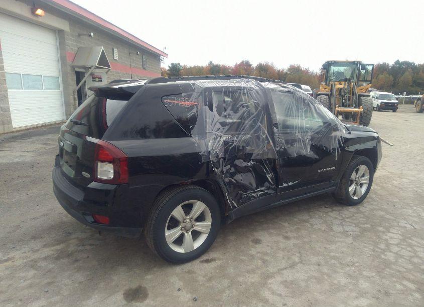 Photo 4 of 2017 Jeep Compass LATITUDE (VIN 1C4NJDEB7HD210183)