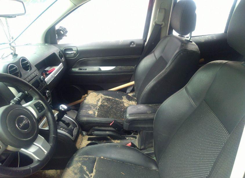 Photo 5 of 2017 Jeep Compass LATITUDE (VIN 1C4NJDEB7HD210183)