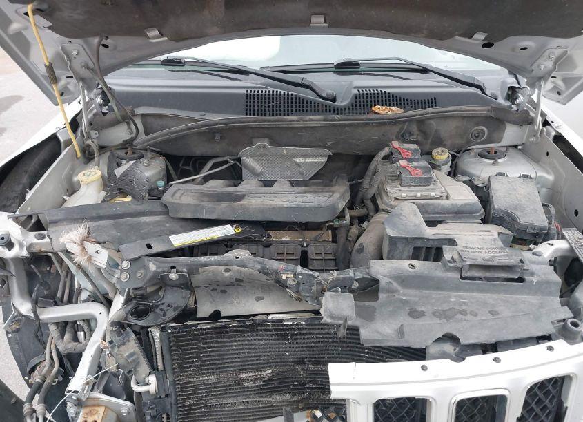 Photo 10 of 2012 Jeep Compass LATITUDE (VIN 1C4NJDEB8CD541797)