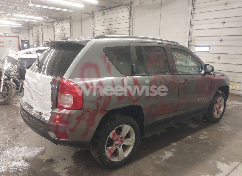 Photo 4 of 2012 Jeep Compass LATITUDE (VIN 1C4NJDEB8CD655864)