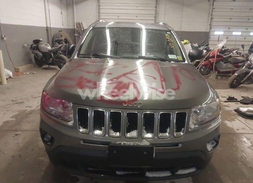 Photo 6 of 2012 Jeep Compass LATITUDE (VIN 1C4NJDEB8CD655864)