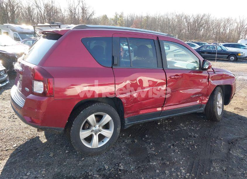 Photo 18 of 2014 Jeep Compass LATITUDE (VIN 1C4NJDEB8ED706850)