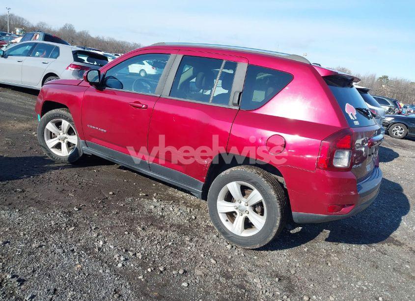 Photo 3 of 2014 Jeep Compass LATITUDE (VIN 1C4NJDEB8ED706850)