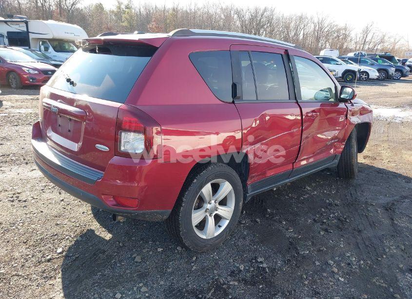 Photo 4 of 2014 Jeep Compass LATITUDE (VIN 1C4NJDEB8ED706850)