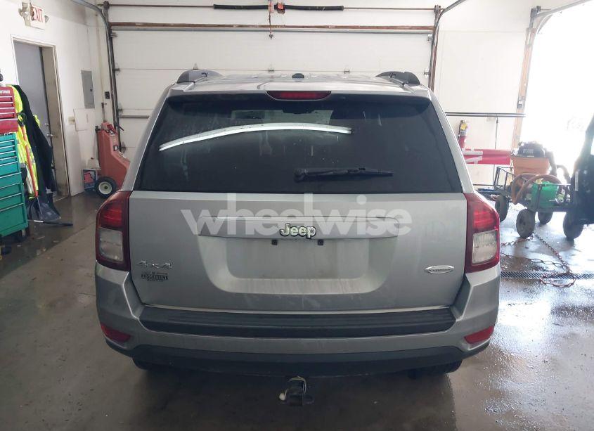 Photo 17 of 2014 Jeep Compass LATITUDE (VIN 1C4NJDEB8ED884953)