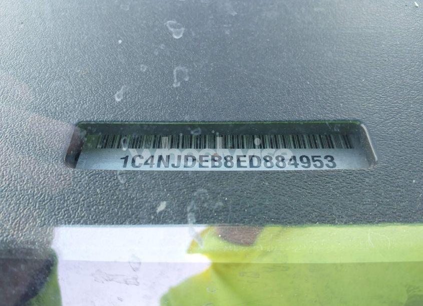 Photo 9 of 2014 Jeep Compass LATITUDE (VIN 1C4NJDEB8ED884953)