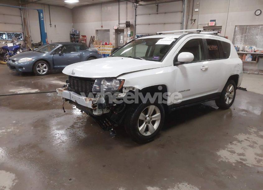 Photo 2 of 2015 Jeep Compass HIGH ALTITUDE EDITION (VIN 1C4NJDEB8FD154106)