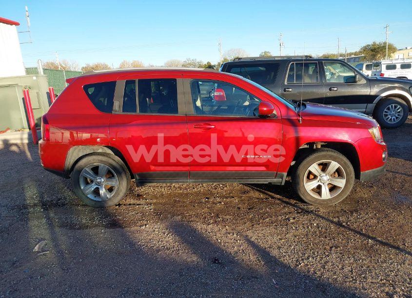 Photo 13 of 2016 Jeep Compass LATITUDE (VIN 1C4NJDEB8GD598488)