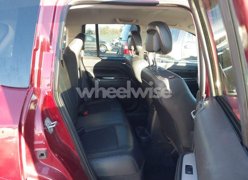 Photo 8 of 2016 Jeep Compass LATITUDE (VIN 1C4NJDEB8GD598488)