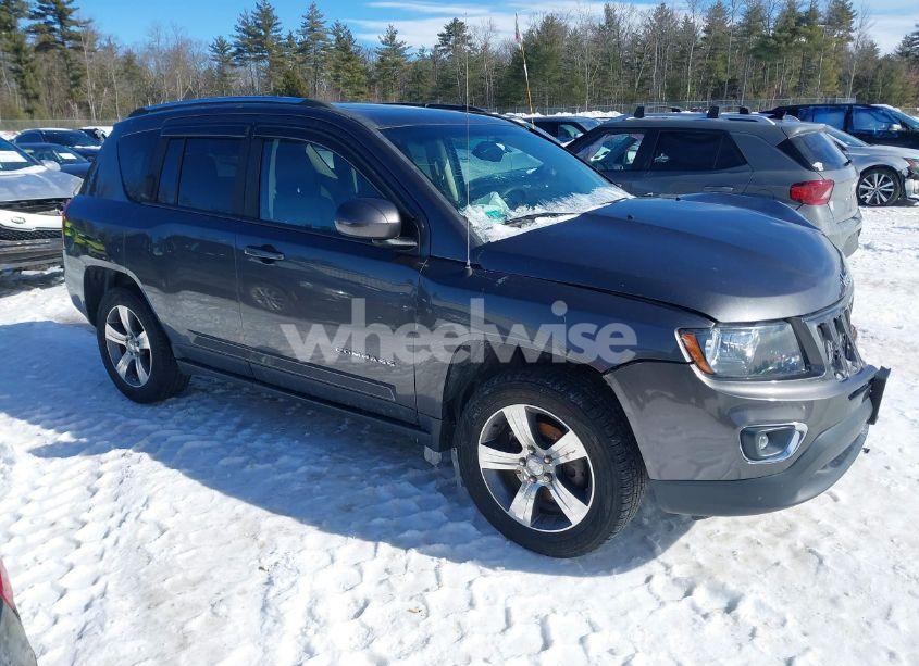 2017 Jeep Compass HIGH ALTITUDE 4X4 (VIN 1C4NJDEB8HD129449) main photo