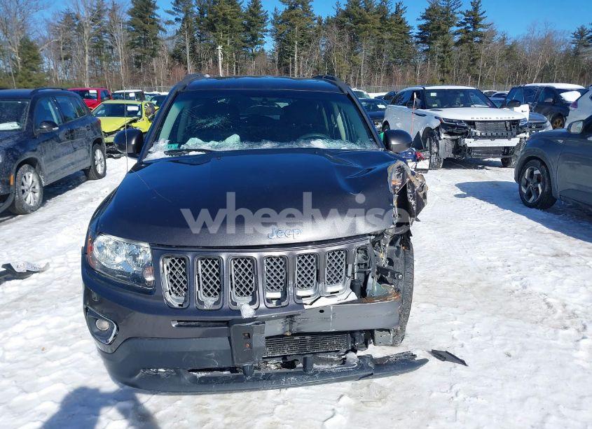 Photo 12 of 2017 Jeep Compass HIGH ALTITUDE 4X4 (VIN 1C4NJDEB8HD129449)