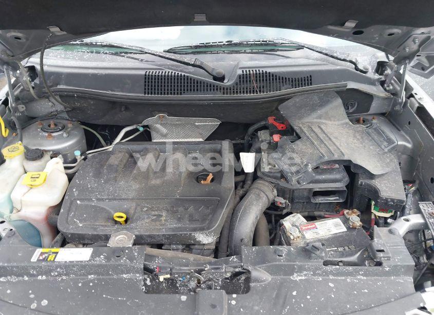 Photo 10 of 2017 Jeep Compass LATITUDE 4X4 (VIN 1C4NJDEB8HD210144)