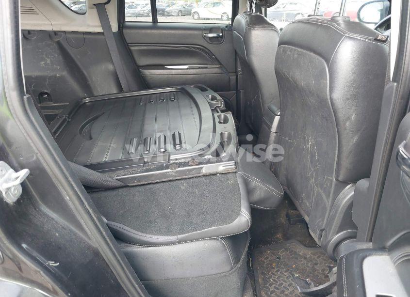 Photo 8 of 2014 Jeep Compass LATITUDE (VIN 1C4NJDEB9ED630135)