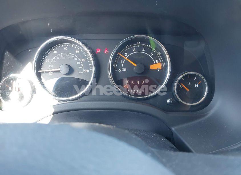 Photo 7 of 2014 Jeep Compass LATITUDE (VIN 1C4NJDEB9ED659215)