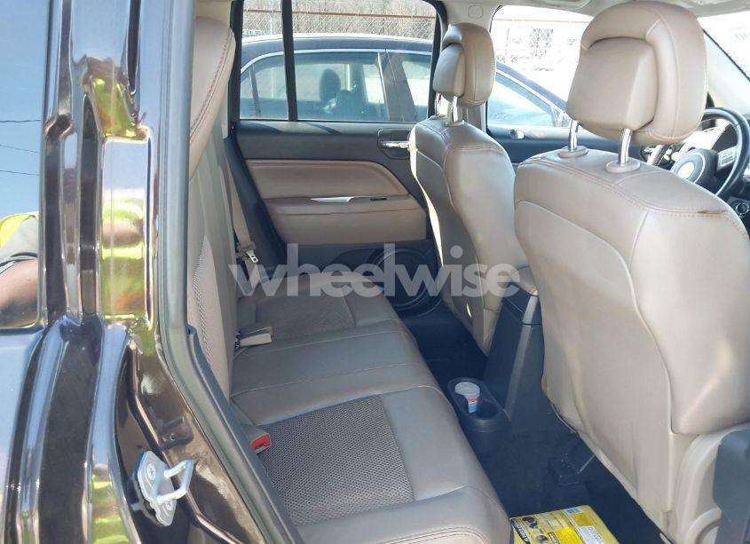 Photo 8 of 2014 Jeep Compass LATITUDE (VIN 1C4NJDEB9ED659215)