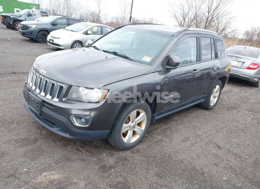 Photo 2 of 2015 Jeep Compass HIGH ALTITUDE EDITION (VIN 1C4NJDEB9FD105996)