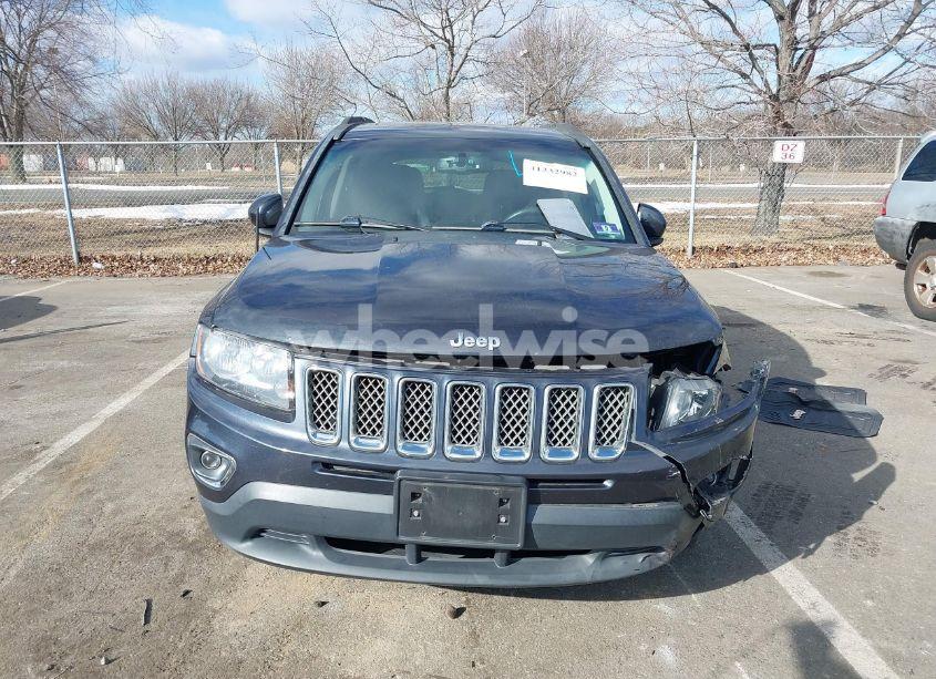 Photo 11 of 2015 Jeep Compass HIGH ALTITUDE EDITION (VIN 1C4NJDEB9FD208304)