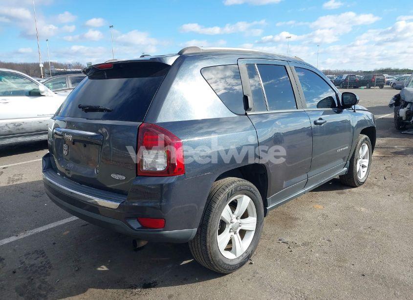 Photo 4 of 2015 Jeep Compass HIGH ALTITUDE EDITION (VIN 1C4NJDEB9FD208304)