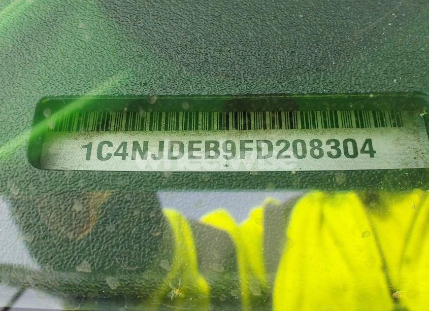 Photo 9 of 2015 Jeep Compass HIGH ALTITUDE EDITION (VIN 1C4NJDEB9FD208304)