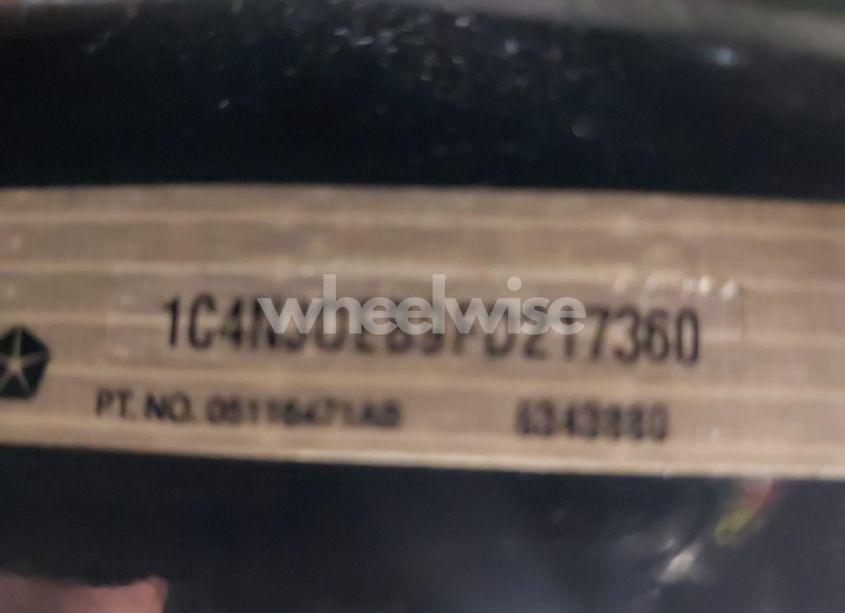 Photo 9 of 2015 Jeep Compass LATITUDE (VIN 1C4NJDEB9FD217360)