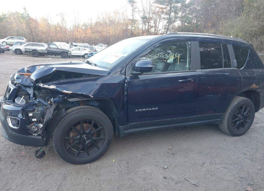 Photo 14 of 2016 Jeep Compass HIGH ALTITUDE EDITION (VIN 1C4NJDEB9GD725510)