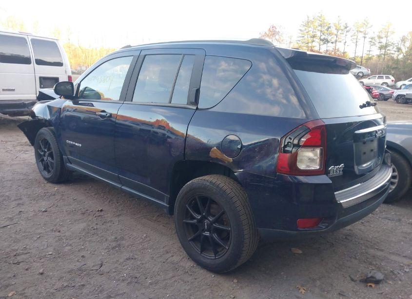 Photo 3 of 2016 Jeep Compass HIGH ALTITUDE EDITION (VIN 1C4NJDEB9GD725510)