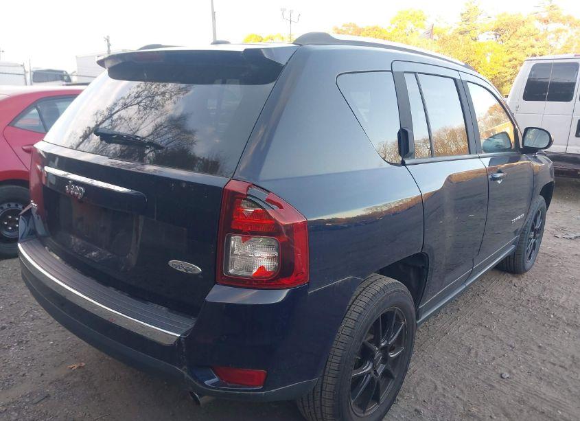 Photo 4 of 2016 Jeep Compass HIGH ALTITUDE EDITION (VIN 1C4NJDEB9GD725510)