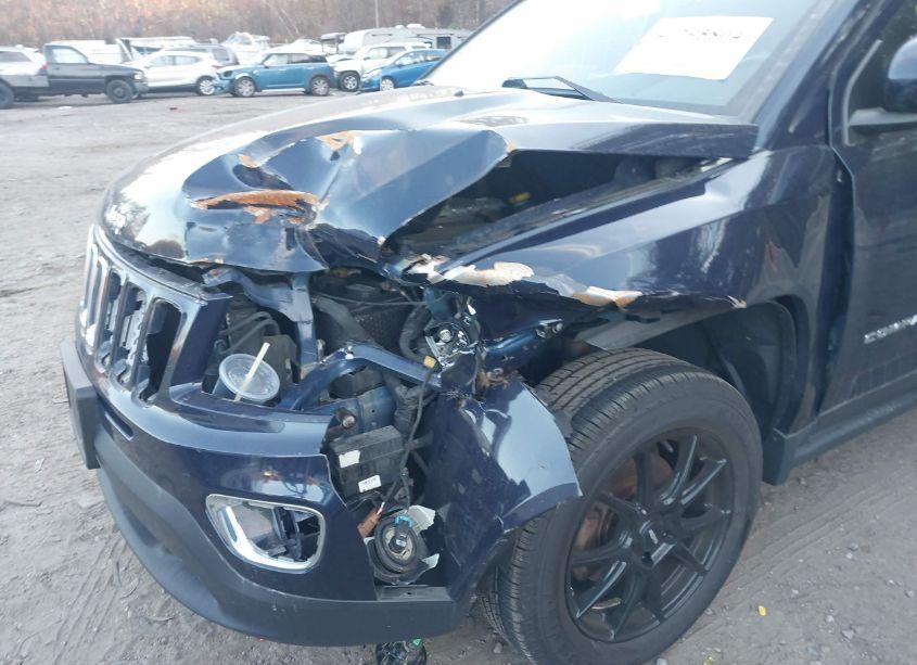 Photo 6 of 2016 Jeep Compass HIGH ALTITUDE EDITION (VIN 1C4NJDEB9GD725510)