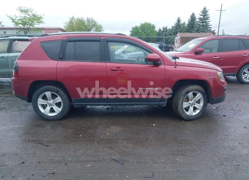 Photo 13 of 2016 Jeep Compass LATITUDE (VIN 1C4NJDEB9GD759169)