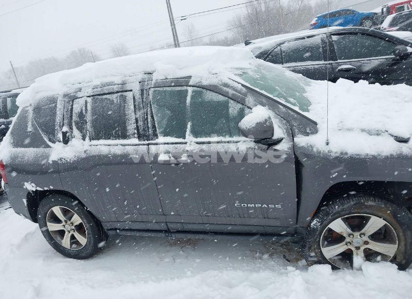 Photo 13 of 2017 Jeep Compass HIGH ALTITUDE 4X4 (VIN 1C4NJDEB9HD113292)