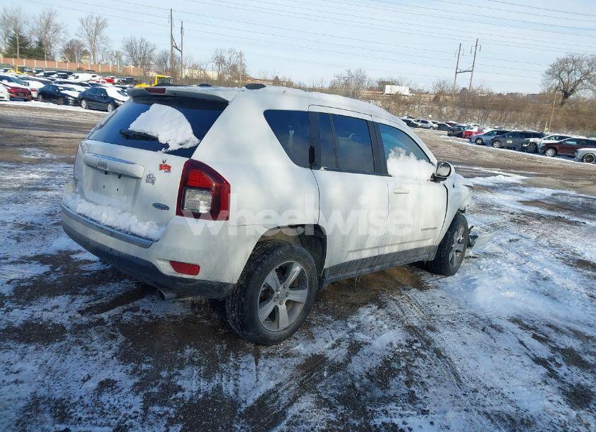 Photo 4 of 2017 Jeep Compass HIGH ALTITUDE 4X4 (VIN 1C4NJDEB9HD168390)