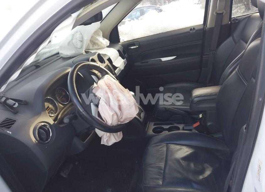 Photo 5 of 2017 Jeep Compass HIGH ALTITUDE 4X4 (VIN 1C4NJDEB9HD168390)