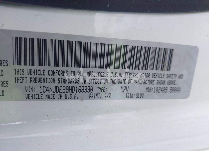 Photo 9 of 2017 Jeep Compass HIGH ALTITUDE 4X4 (VIN 1C4NJDEB9HD168390)