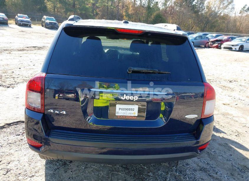 Photo 16 of 2017 Jeep Compass LATITUDE 4X4 (VIN 1C4NJDEB9HD190955)