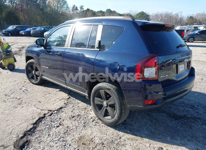 Photo 3 of 2017 Jeep Compass LATITUDE 4X4 (VIN 1C4NJDEB9HD190955)