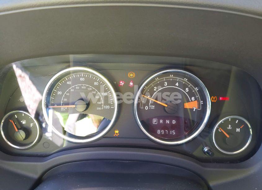 Photo 7 of 2017 Jeep Compass LATITUDE 4X4 (VIN 1C4NJDEB9HD190955)