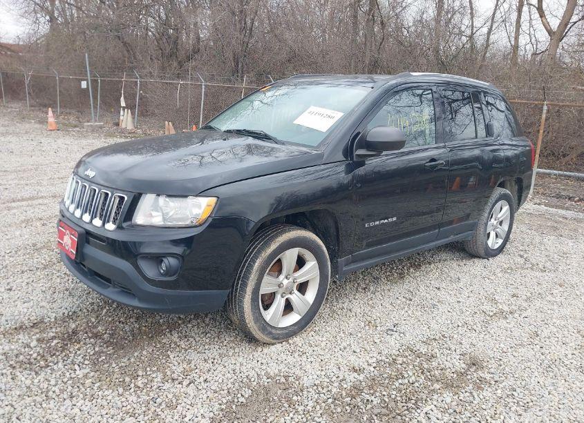 Photo 2 of 2012 Jeep Compass LATITUDE (VIN 1C4NJDEBXCD616533)